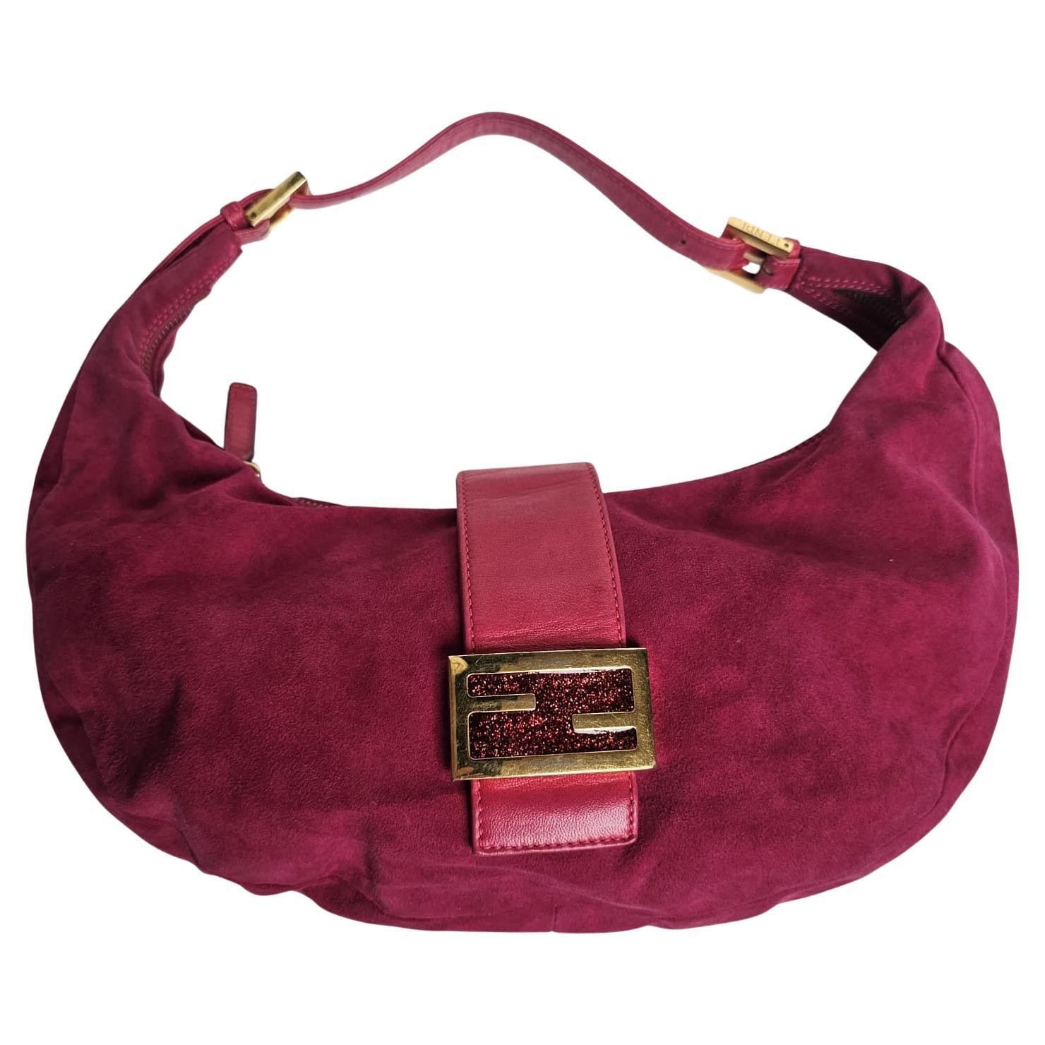 Vintage anni 2000 Fendi Fuchsia Suede Half Moon Hobo Borsa a tracolla