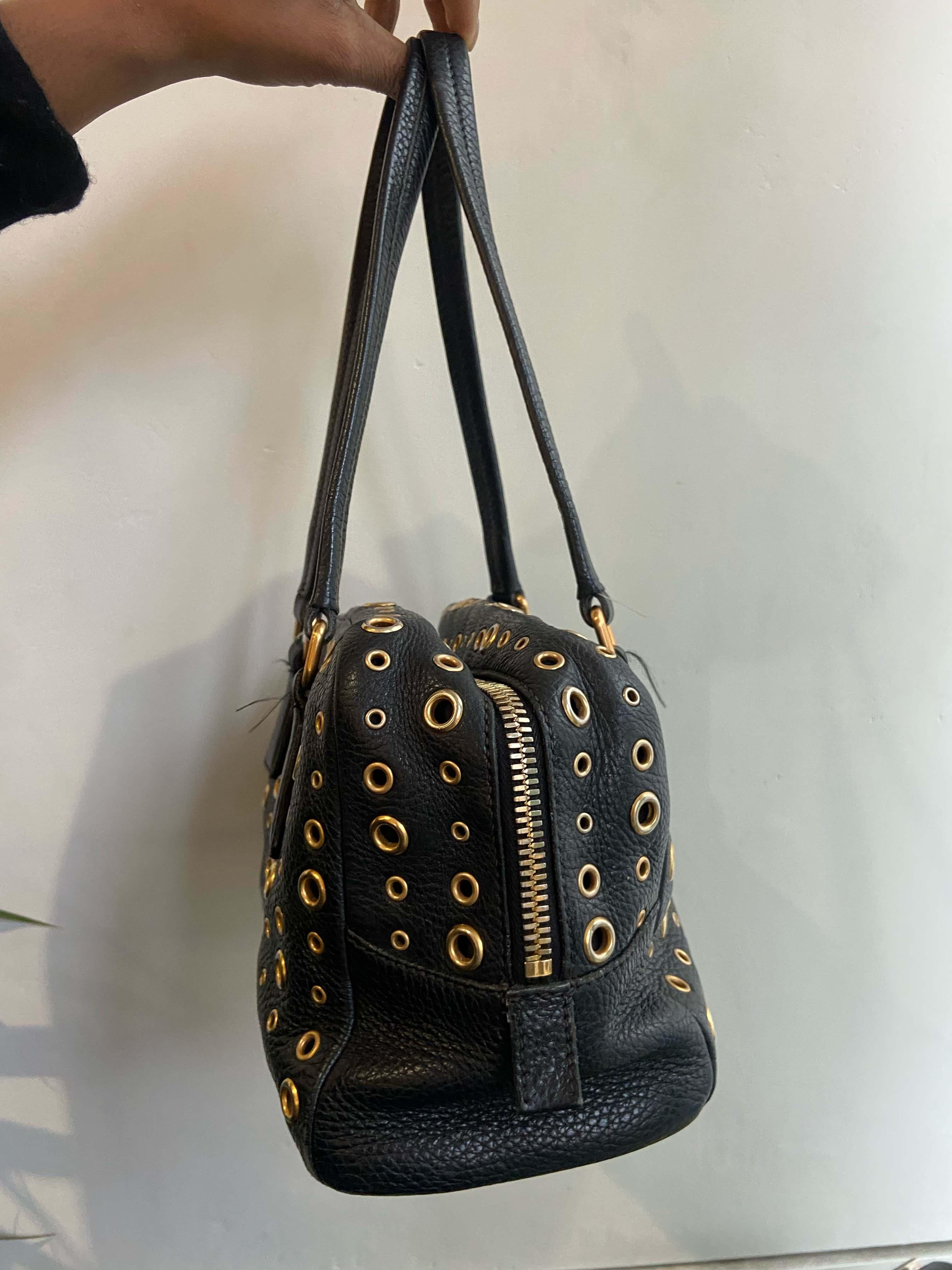 Vintage 2000's Grommet Bauletto Bag  In Excellent Condition For Sale In London, GB