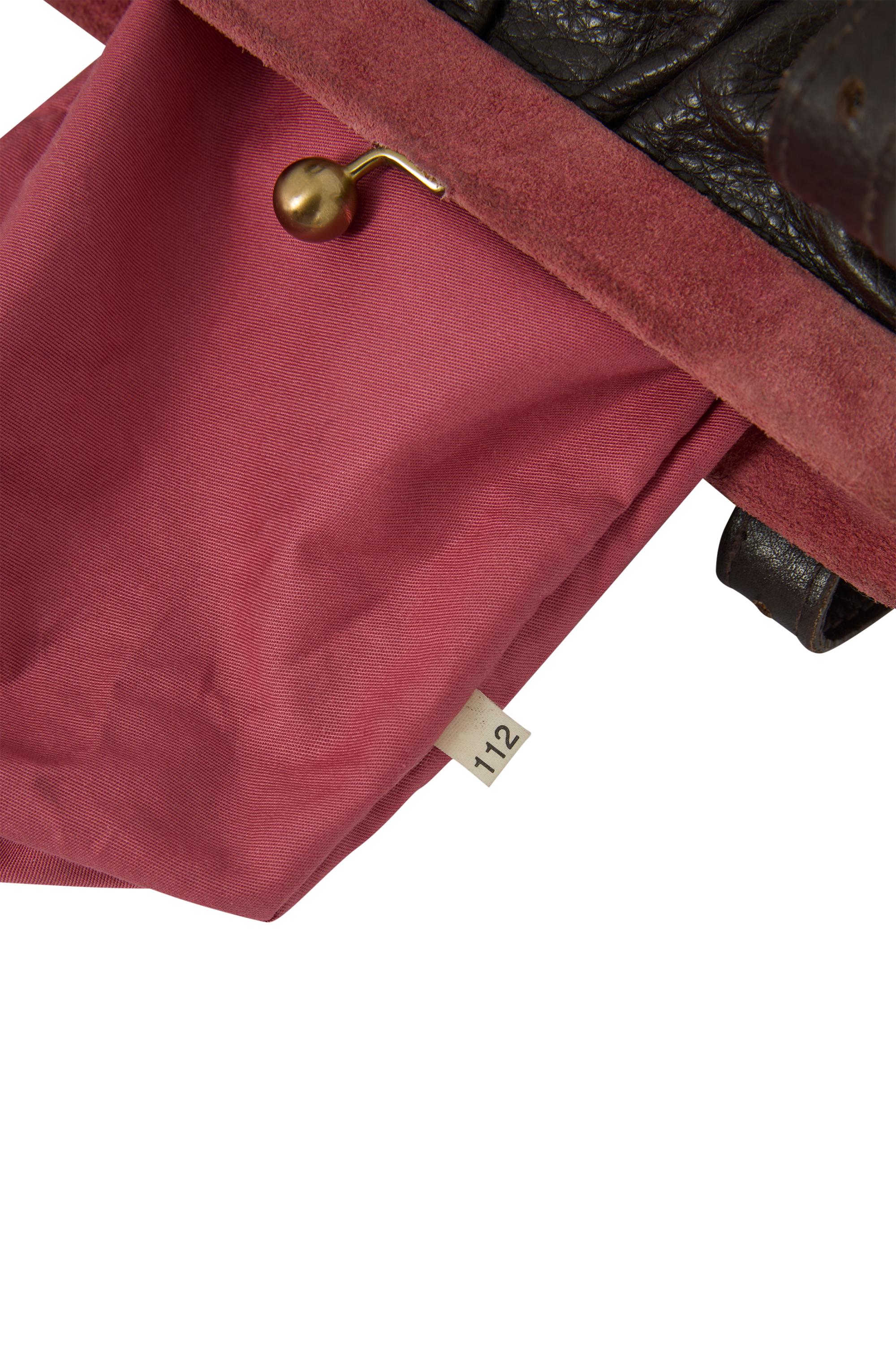 Vintage 2000's Miu Miu Braun Rosa Wildleder Kiss Lock Tasche im Angebot 1