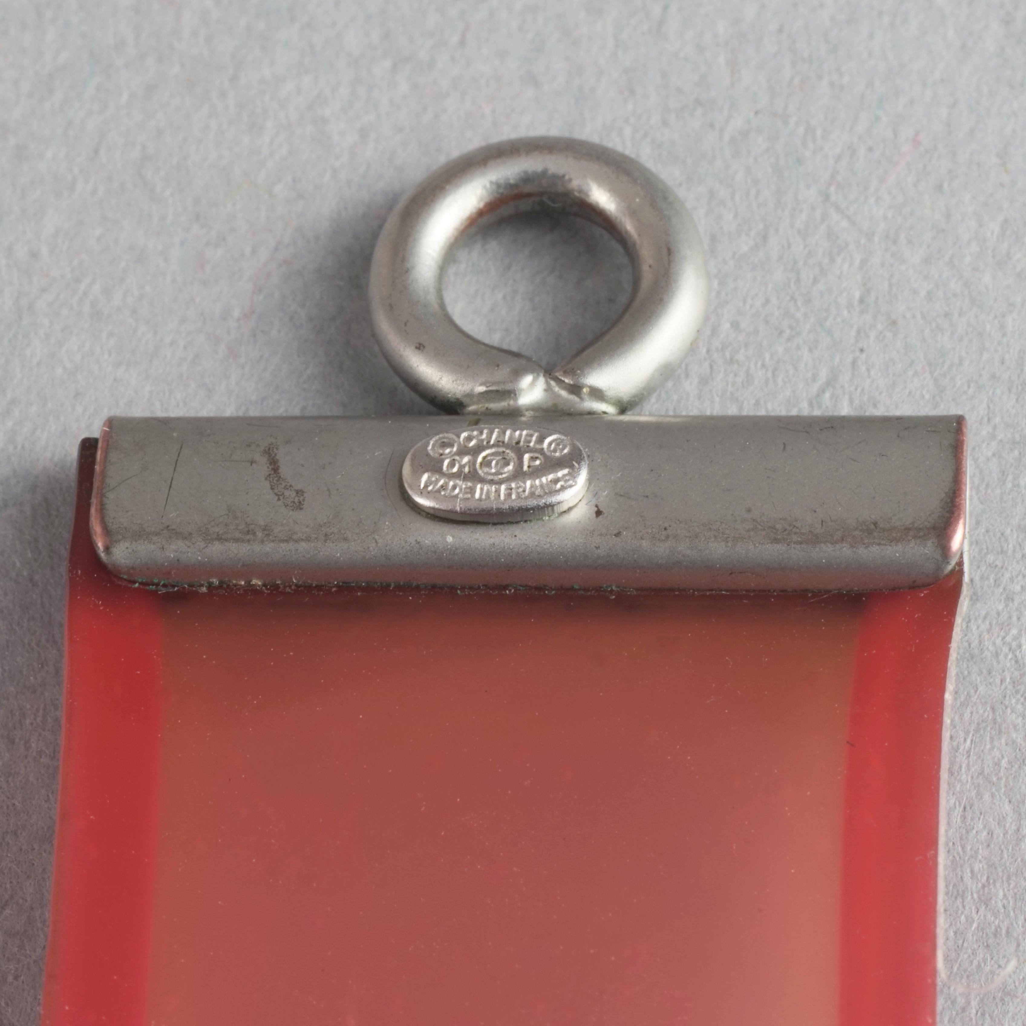 Vintage 2001 CHANEL Logo Camellia Pink Orange Rubber Cuff Bracelet For Sale 2