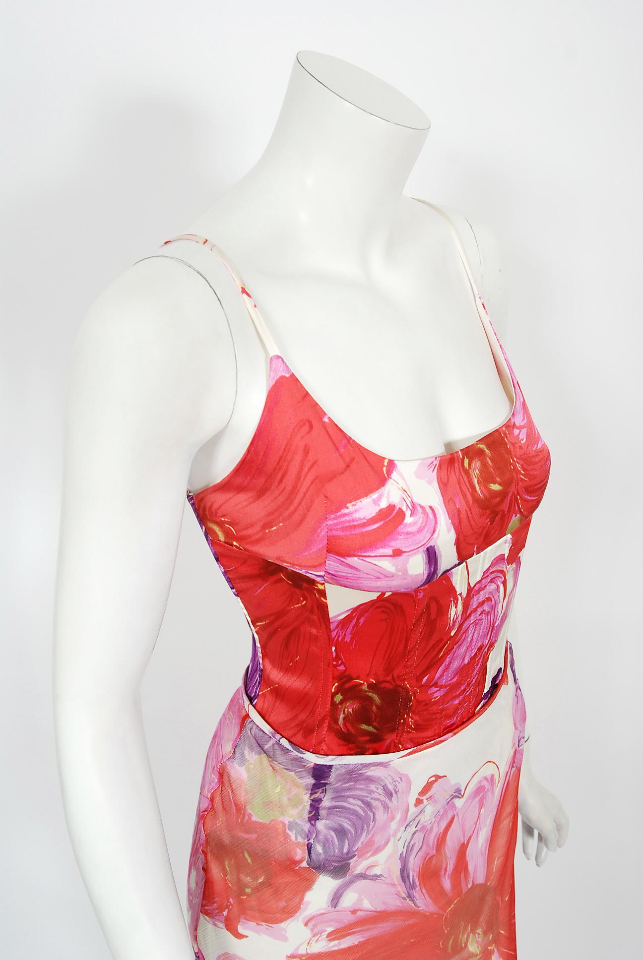 2001 Dolce & Gabbana Documented Floral Stretch Silk Boned Bustier & Ruffle Skirt For Sale 7