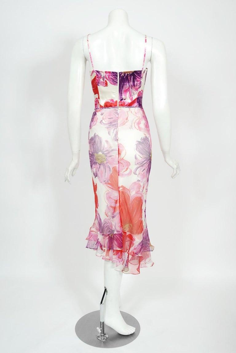 Vintage 2001 Dolce & Gabbana Floral Stretch Silk Boned Bustier & Ruffle Skirt  For Sale 10