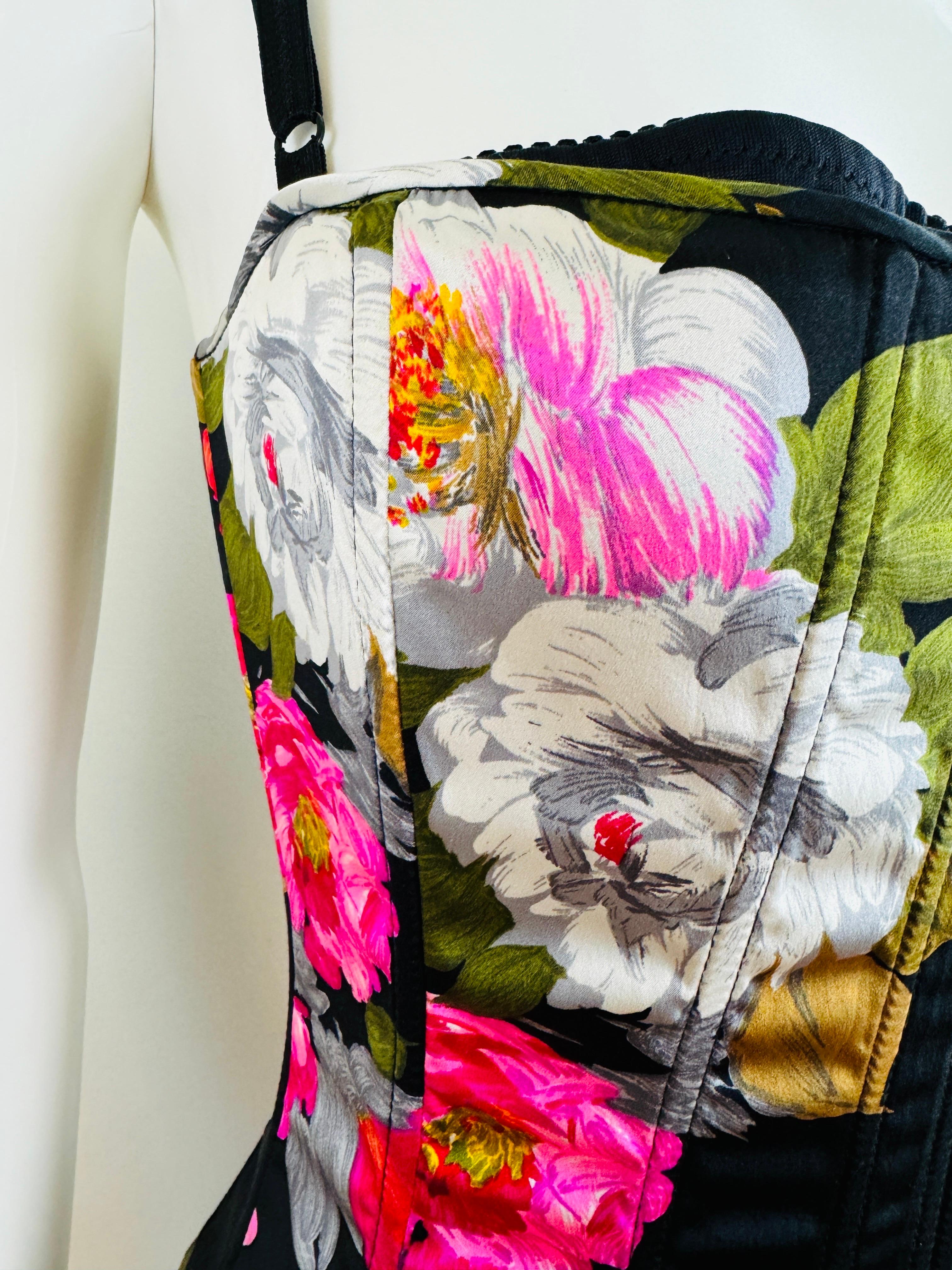 Vintage 2001 Dolce + Gabbana Silk Black + Pink Floral Roses Corset Top + Skirt For Sale 7