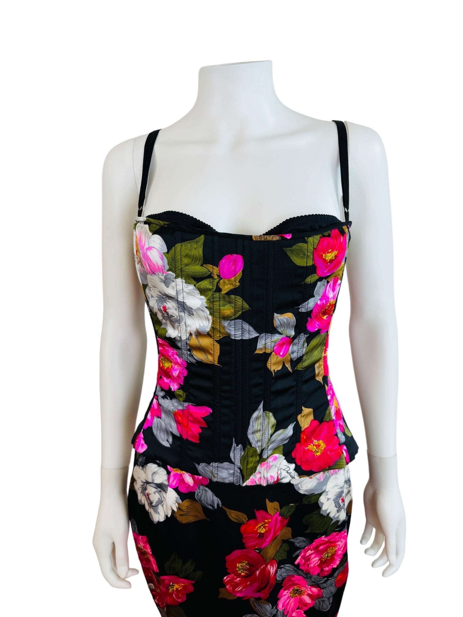 Gray Vintage 2001 Dolce + Gabbana Silk Black + Pink Floral Roses Corset Top + Skirt For Sale