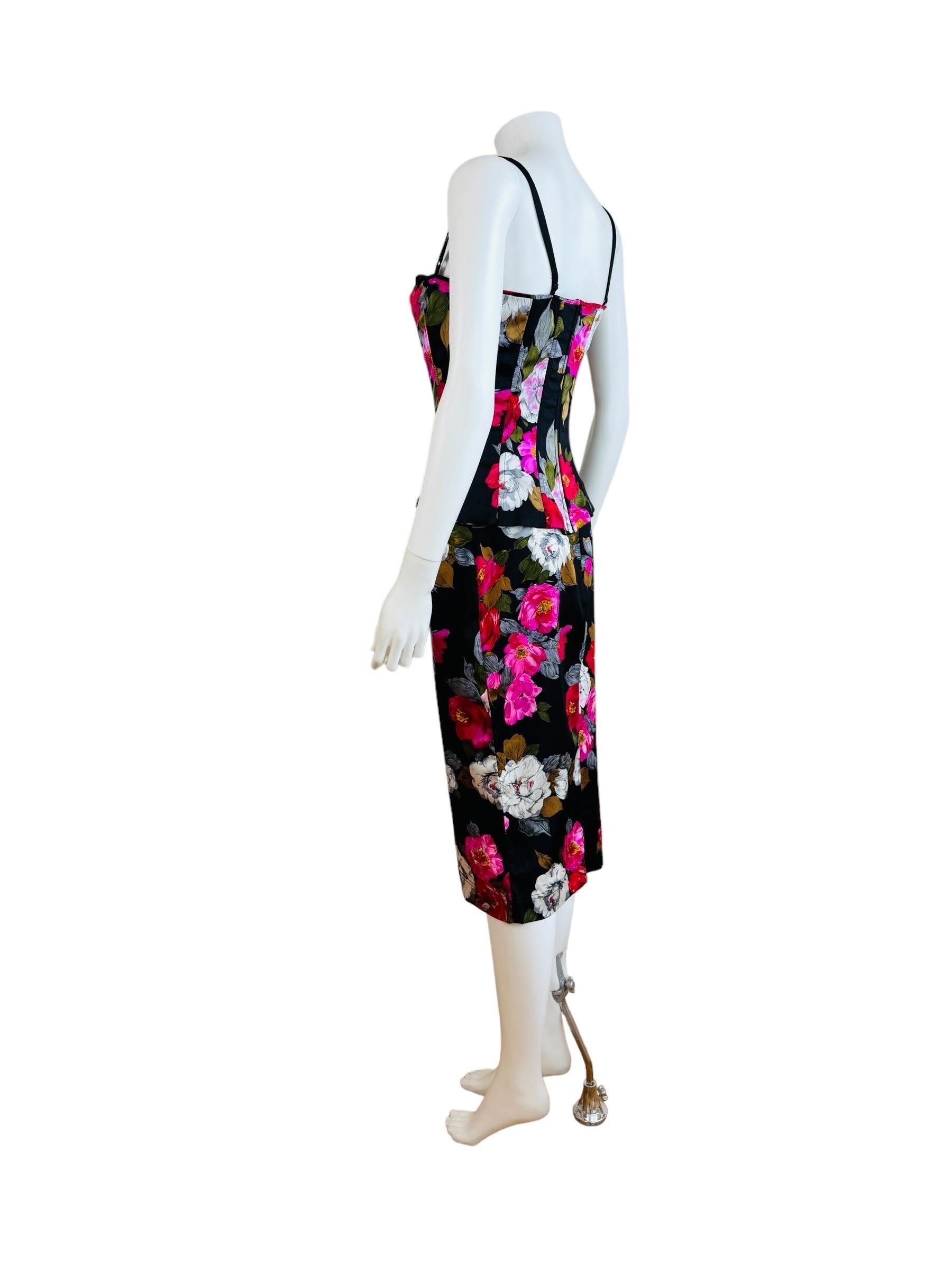 Vintage 2001 Dolce + Gabbana Silk Black + Pink Floral Roses Corset Top + Skirt For Sale 4