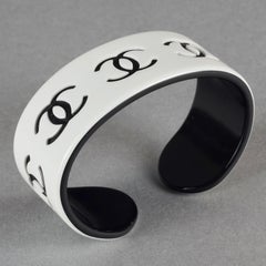 Vintage 2002 CHANEL White and Black CC Logo Perspex Cuff Bracelet