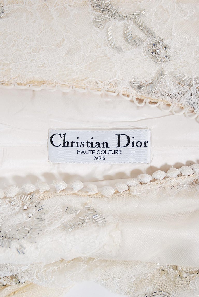 Christian Dior 1964 Wedding Dress, Embroidery Lace — Clipping