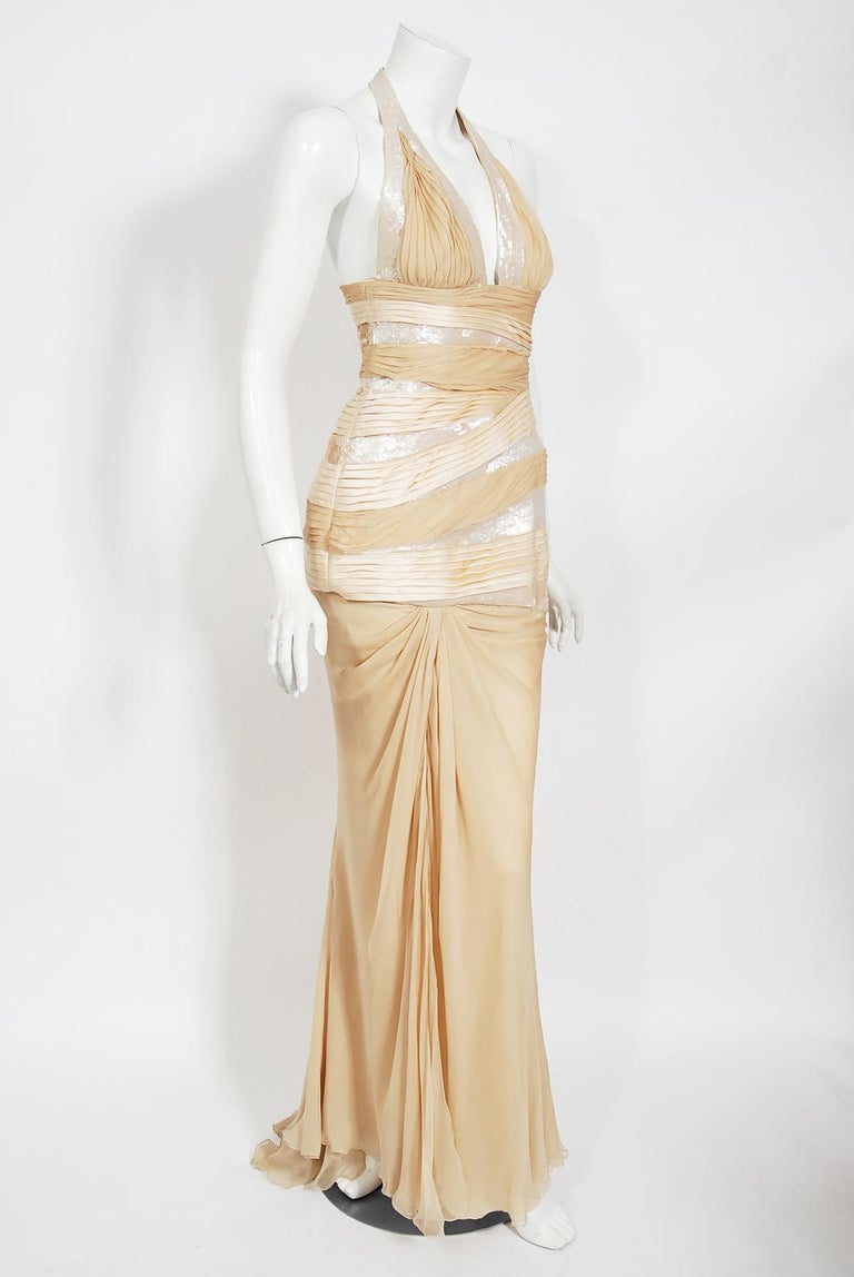 Vintage 2006 Versace Runway Finale Champagne Sequin Silk Hourglass Halter Gown  In Excellent Condition For Sale In Beverly Hills, CA
