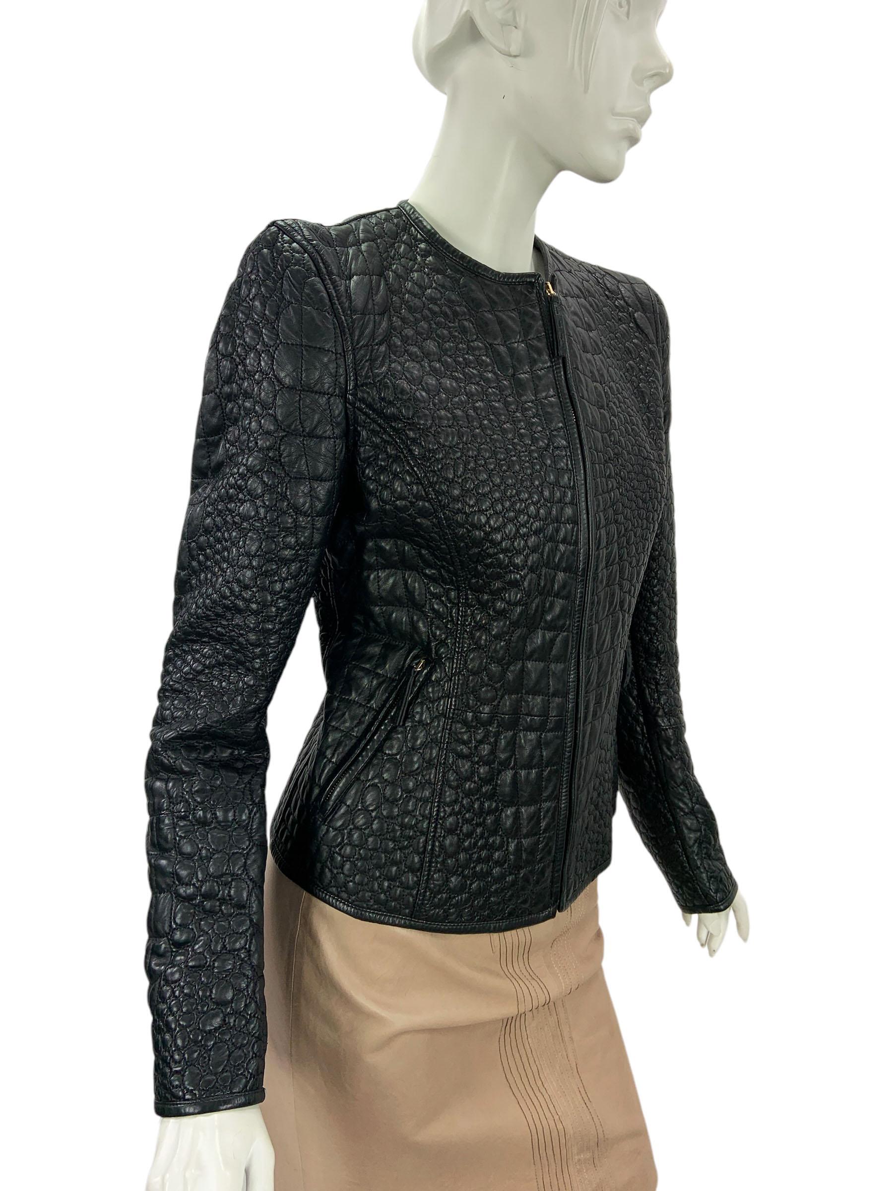 Women's Vintage 2008 Roberto Cavalli Crocodile Print Black Leather Jacket It 42 - US 6 For Sale