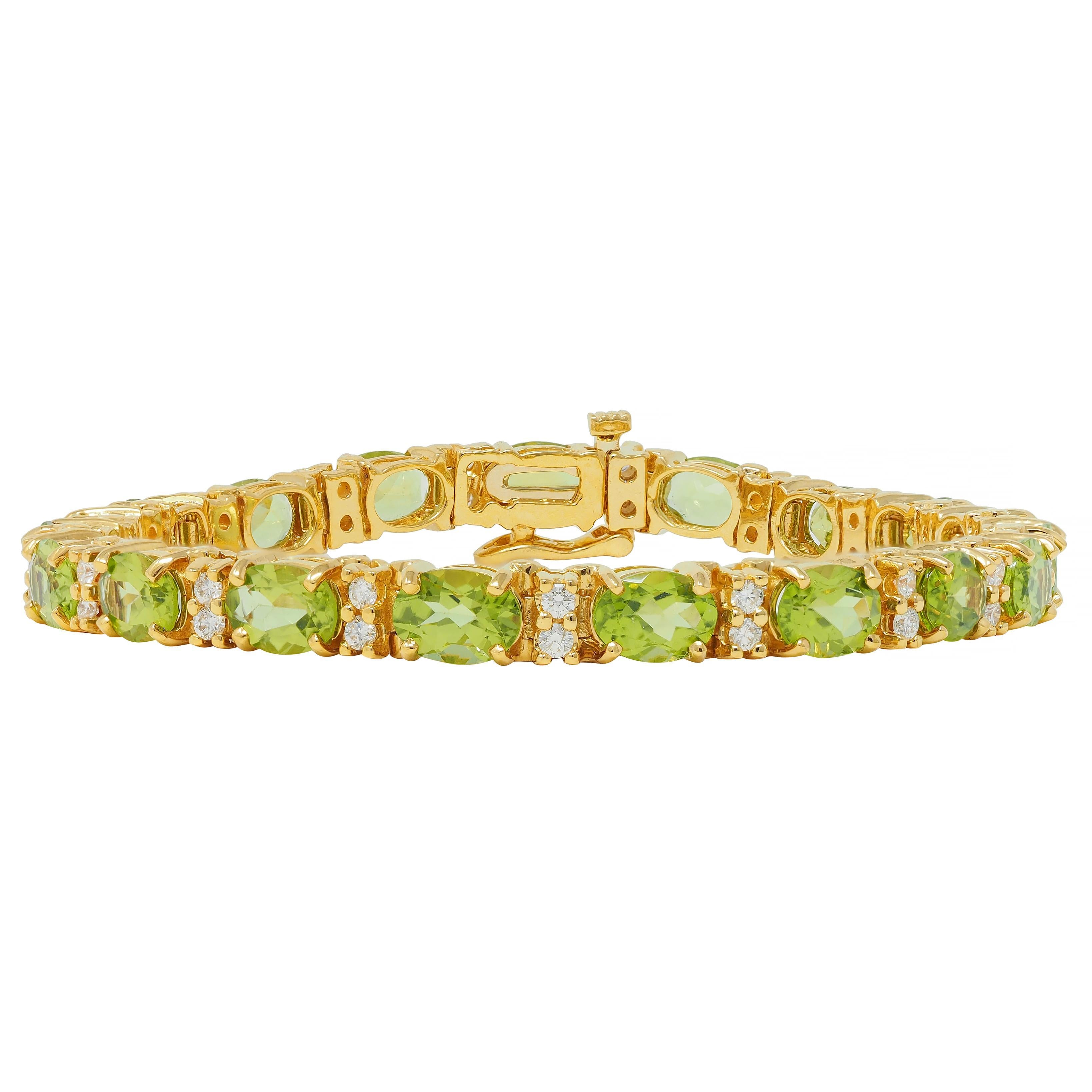 Bracelet ligne vintage en or jaune 18 carats avec péridot taille ovale de 20,14 carats poids total et diamants en vente 6