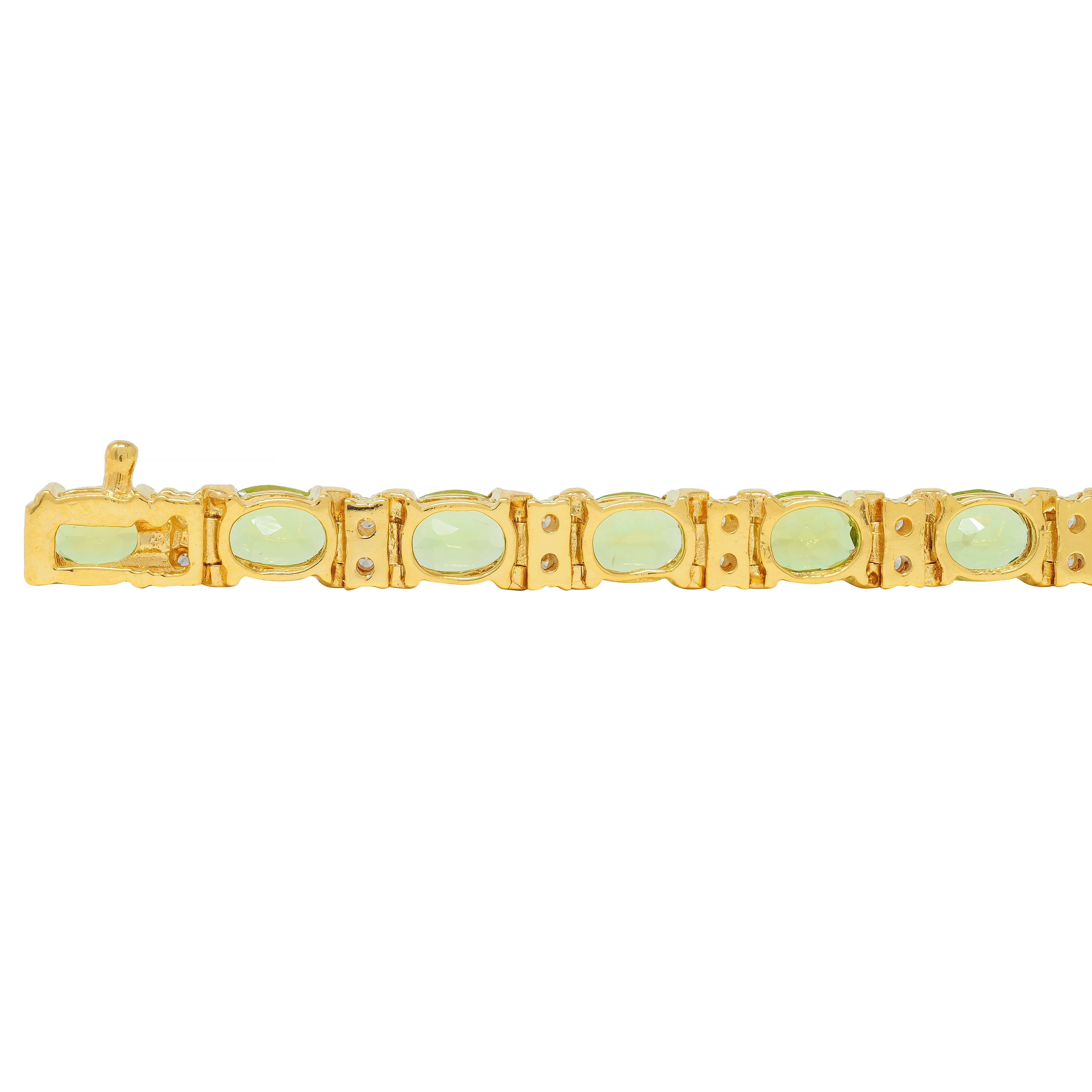 Vintage 20.14 CTW Oval Cut Peridot Diamond 18 Karat Yellow Gold Line Bracelet For Sale 4