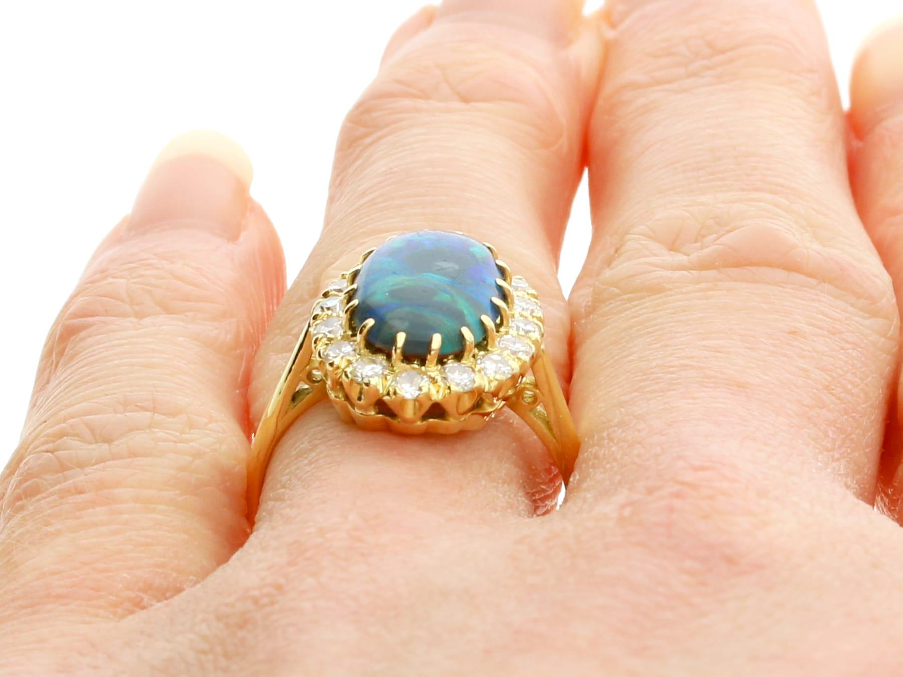Bague vintage en or jaune 18 carats avec opale noire de 2,02 carats et diamants en vente 5