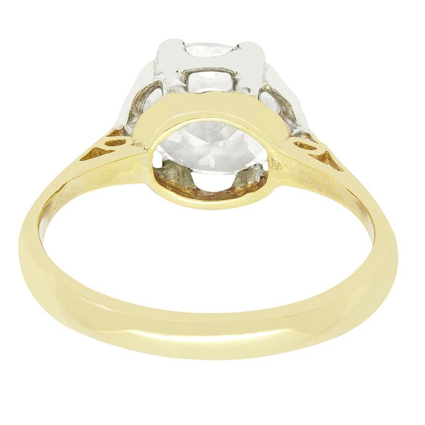 Vintage 2.04ct Diamond Solitaire Ring, c.1950s In Good Condition For Sale In London, GB