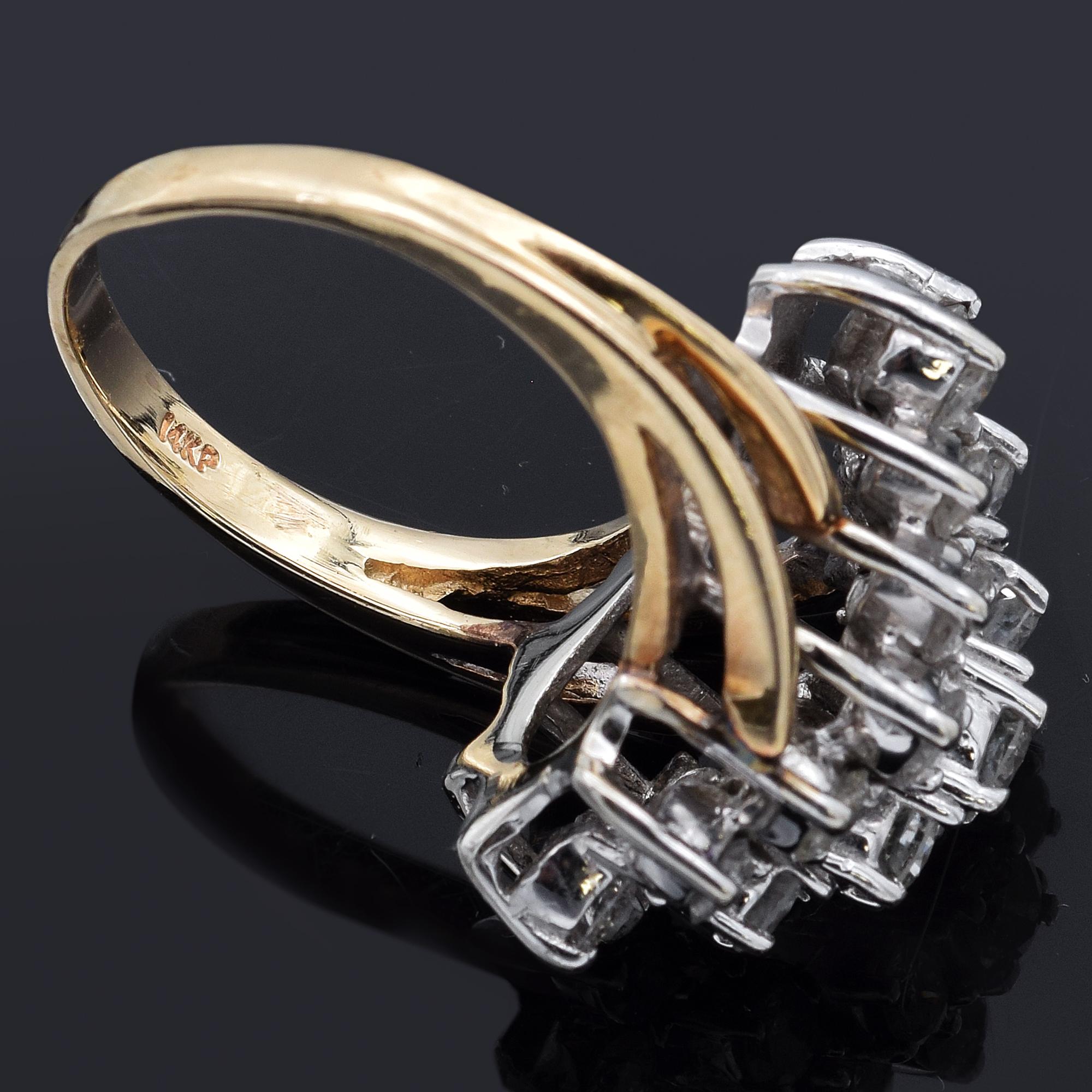 Vintage 2.07 TCW Diamond Yellow Gold Cluster Cocktail Ring Size 7.5 In Good Condition In New York, NY