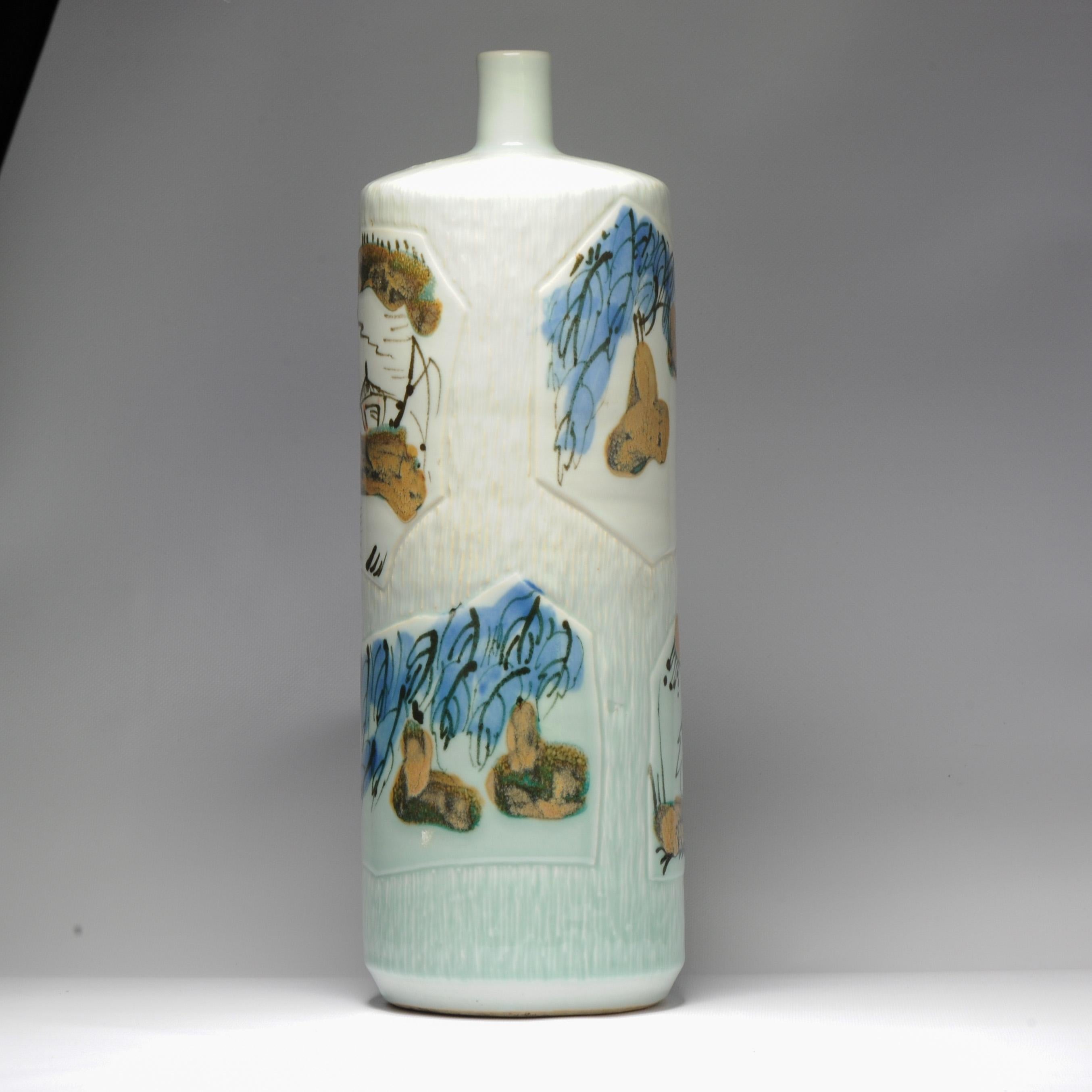 Vintage 20C Chinese Porcelain PROC Liling Vase China Fruit & Rabit Underglaze For Sale 2