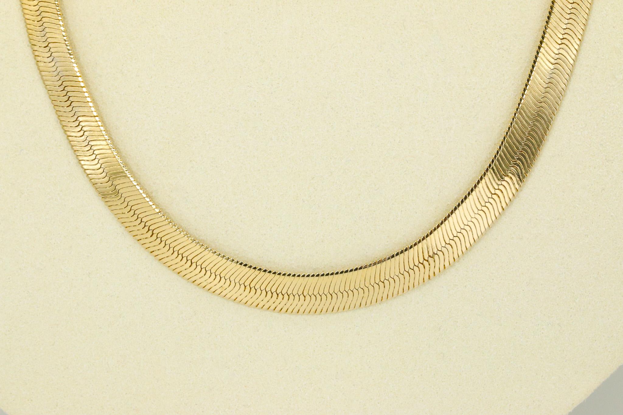 Collana vintage con catena a spina di pesce da 20 pollici in oro giallo 14K In condizioni buone in vendita a Houston, TX