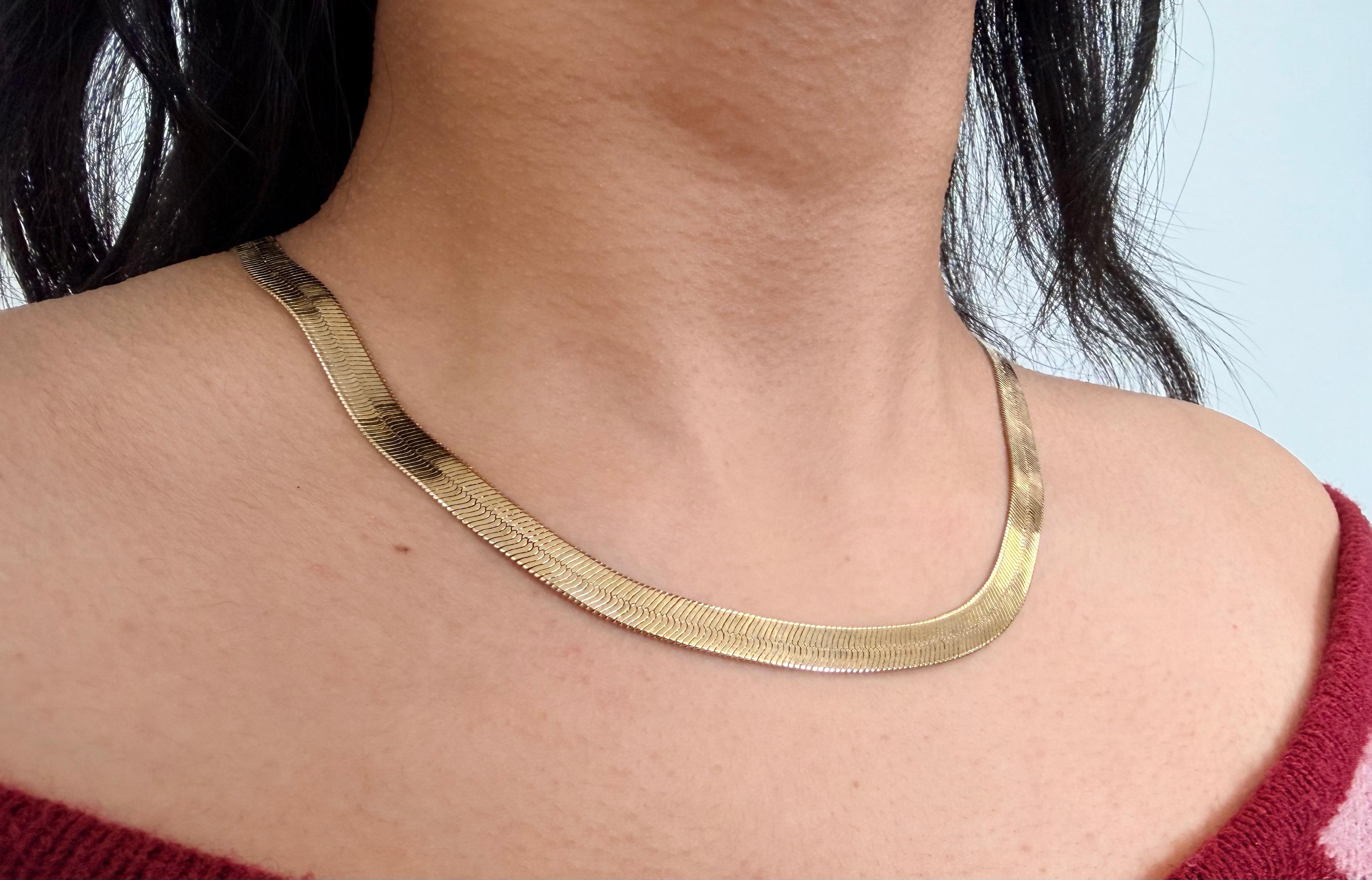 Collana vintage con catena a spina di pesce da 20 pollici in oro giallo 14K in vendita 2