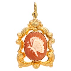 Vintage 20k Yellow Gold Butterfly Shell Cameo Pendant
