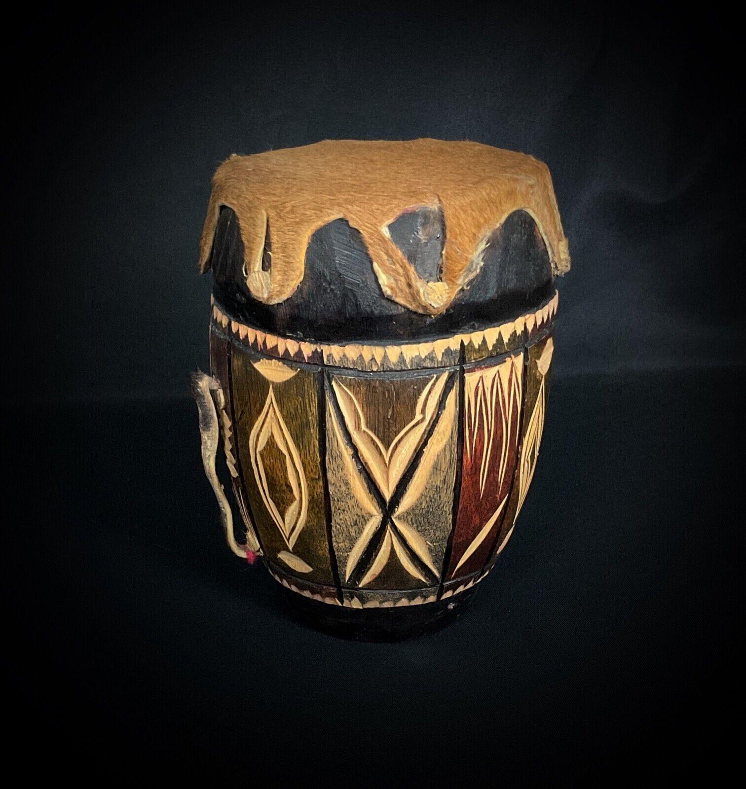 Vintage 20th-Century African Wooden and Hide Drum Figurine - 2Y381 For Sale 3