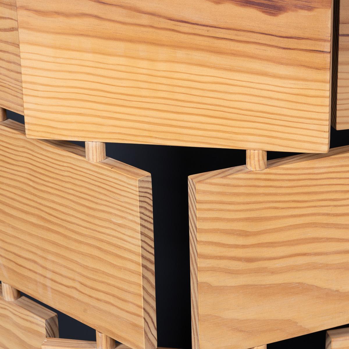 Vieux écran en bois de pin articulé du 20ème siècle, vers 1980 Bon état - En vente à Royal Tunbridge Wells, Kent