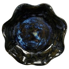 Plato recogedor vintage de cerámica azul y negra del siglo XX - 2Y319