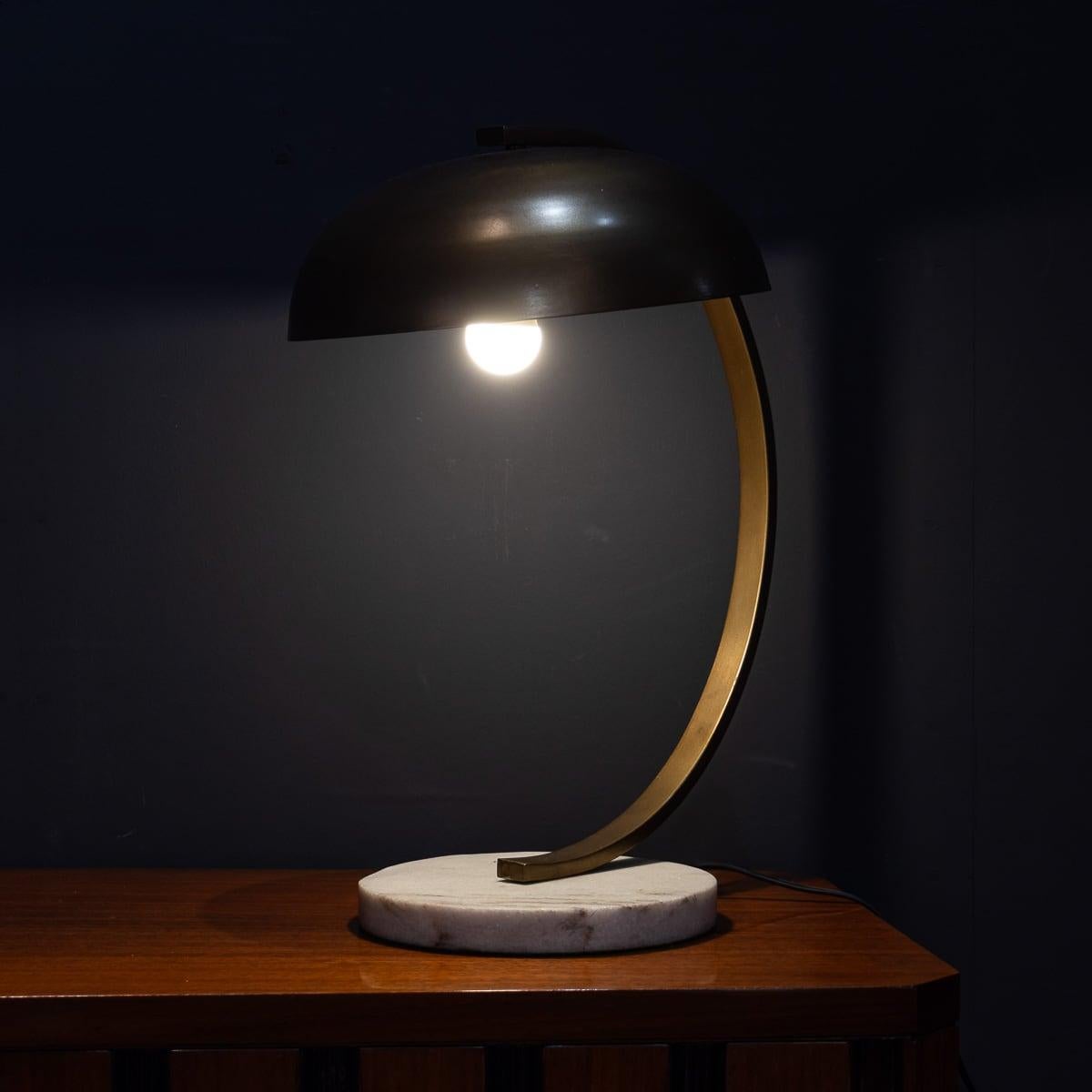 Autre Lampe de table vintage du 20ème siècle en laiton A.I.C. c.1970 en vente