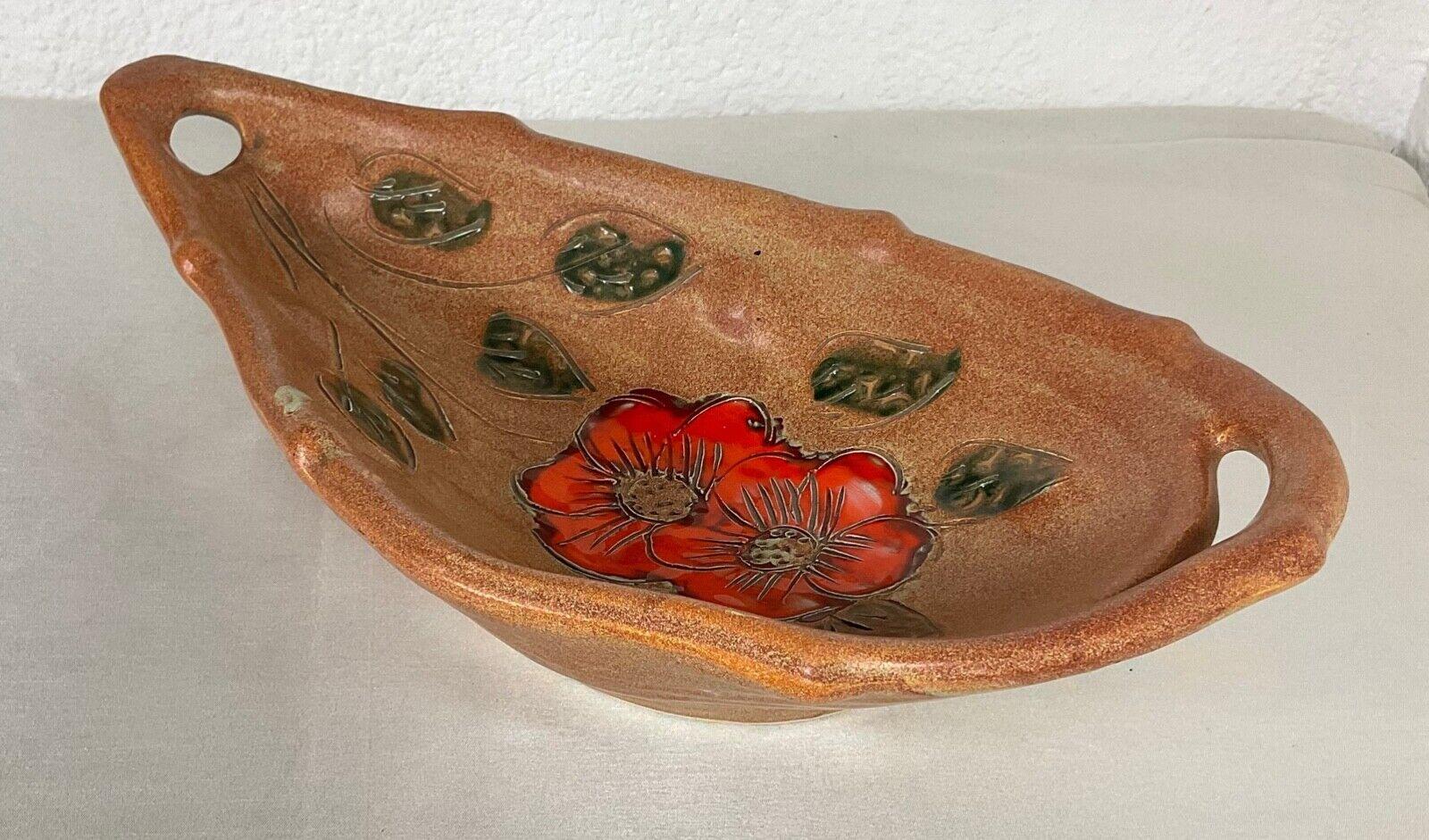 Vintage 20. Jahrhundert keramische Blatt-förmige Schale - Elegantes dekoratives Stück - 2Y495 im Zustand „Gut“ im Angebot in Bordeaux, FR