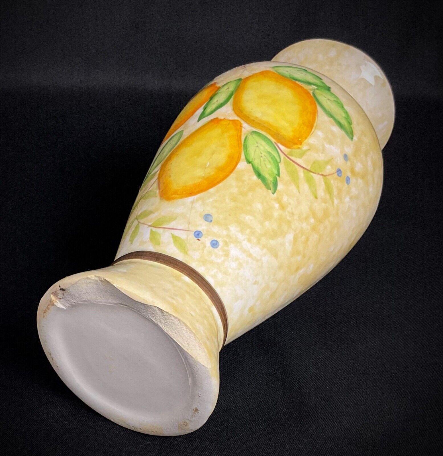 Vaso in ceramica d'epoca del 20° secolo - Design di frutta e fiori - 2Y501 in vendita 2