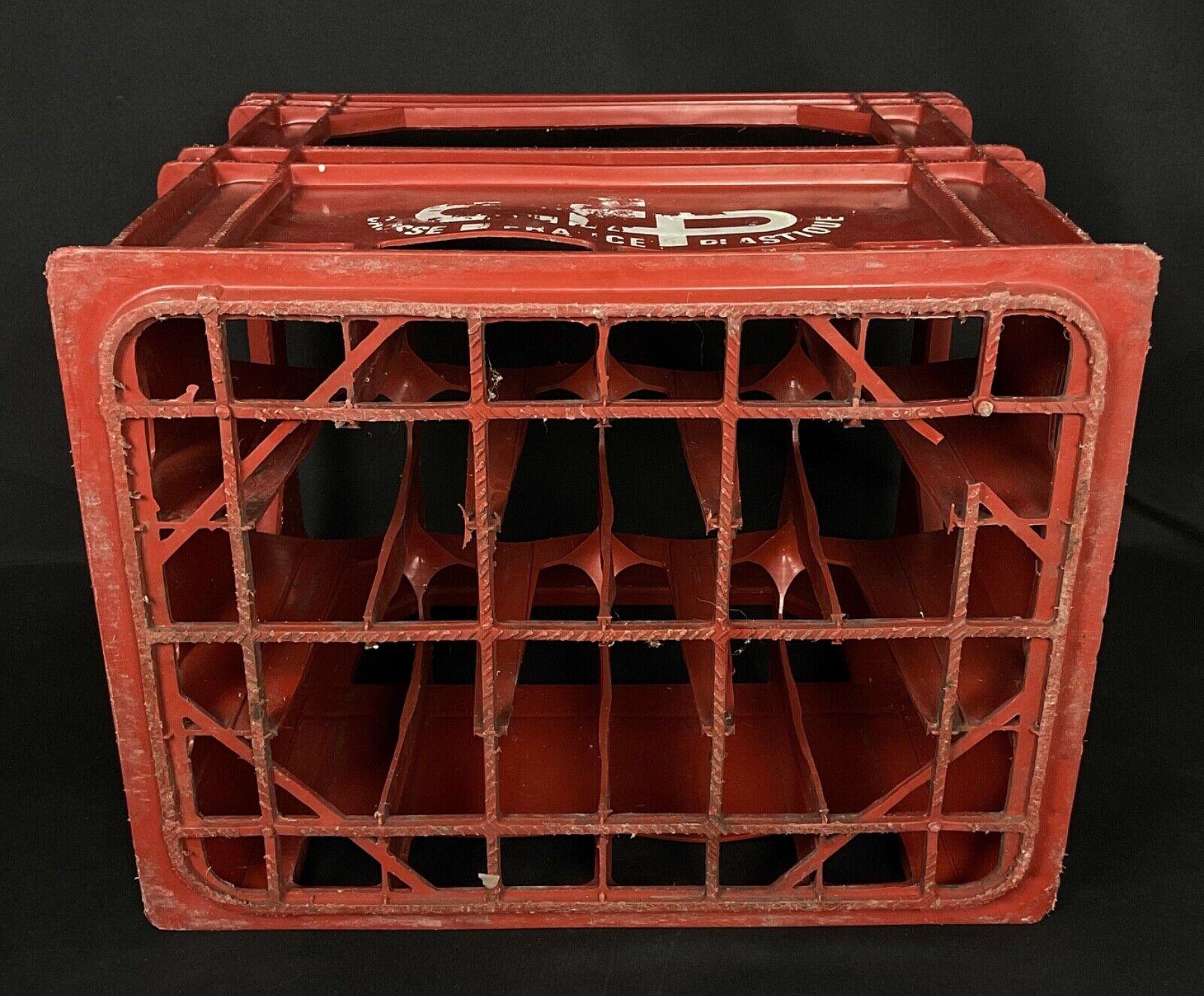 Porte-bouteilles CFP rouge du 20ème siècle - Charme français fonctionnel - 2Y549 en vente 2