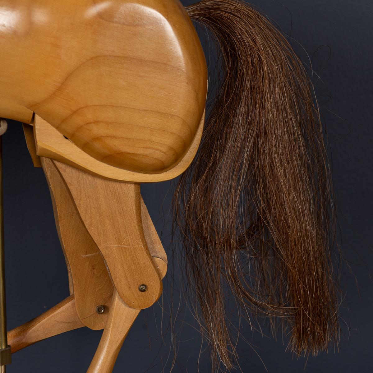 Horse articulé anglais du 20ème siècle, vers 1960 en vente 5