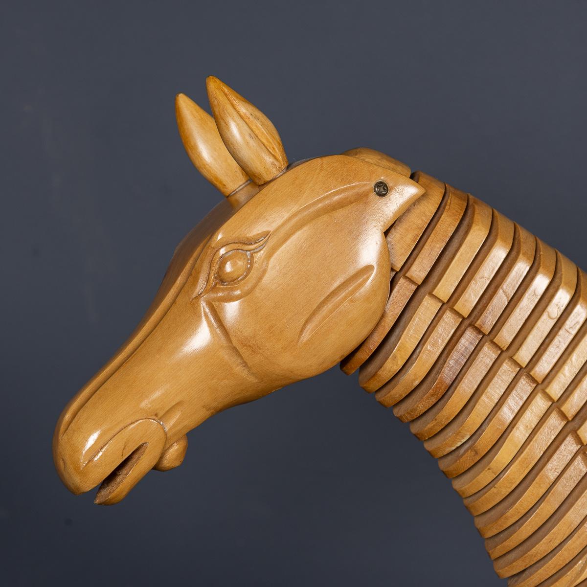 Horse articulé anglais du 20ème siècle, vers 1960 Bon état - En vente à Royal Tunbridge Wells, Kent