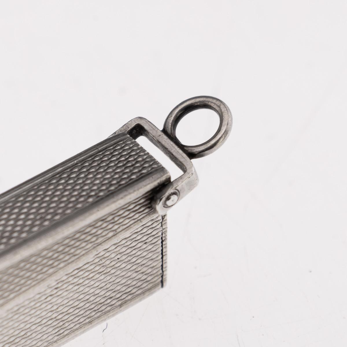 Argent Vintage 20th Century English Solid Silver Travel Cigar Cutter By Dunhill c.1953 en vente