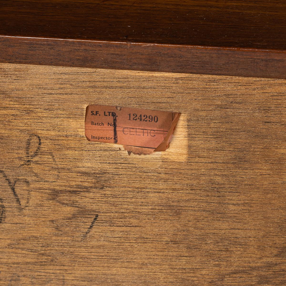 Vintage 20th Century English Teak Sideboard By Stonehill Furniture c.1960 For Sale 11