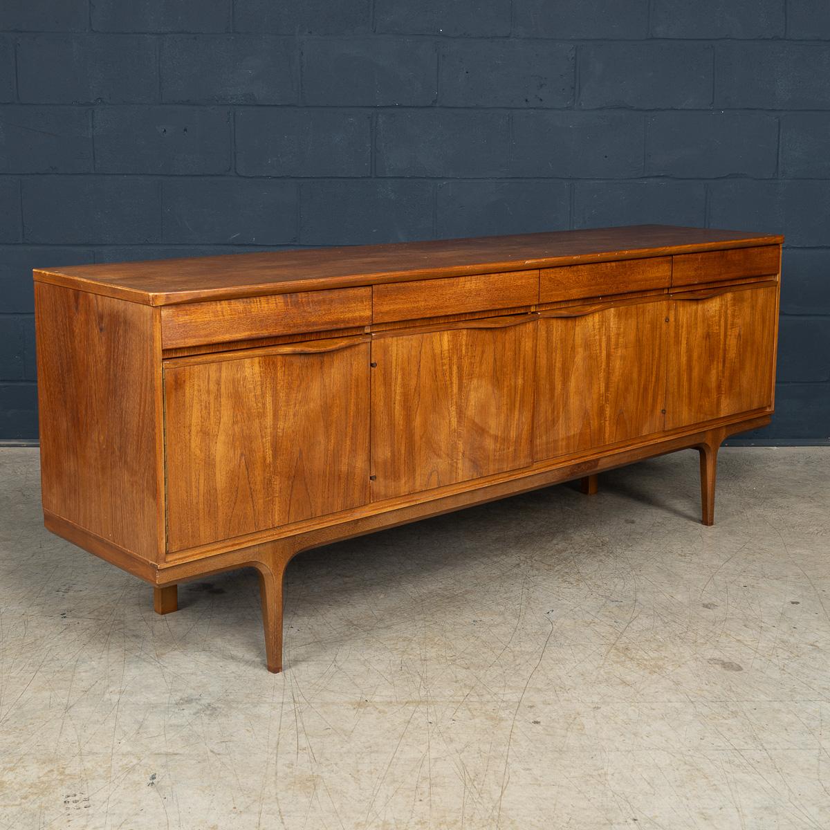 Vintage 20th Century English Teak Sideboard c.1960 For Sale 1