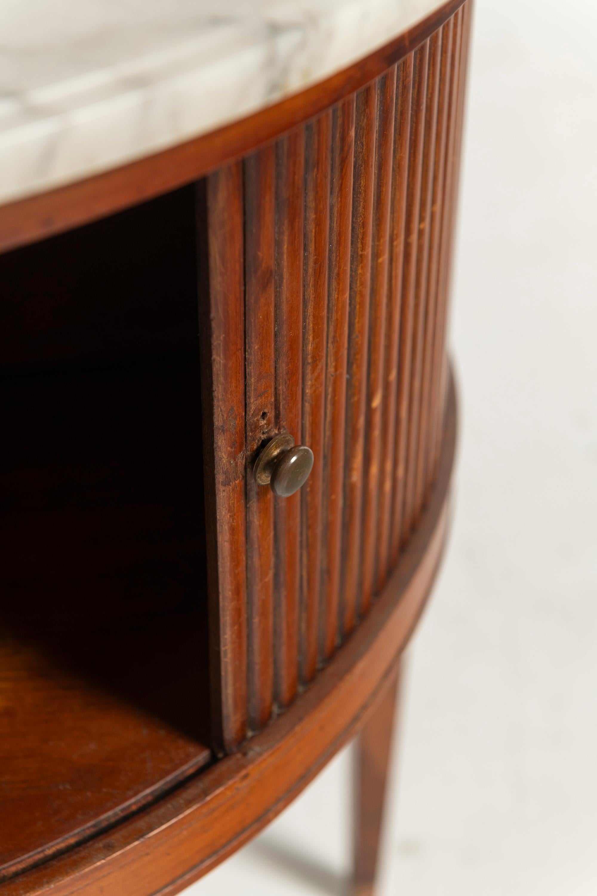 Mesa Demi francesa vintage del siglo XX con tapa de mármol en venta 3
