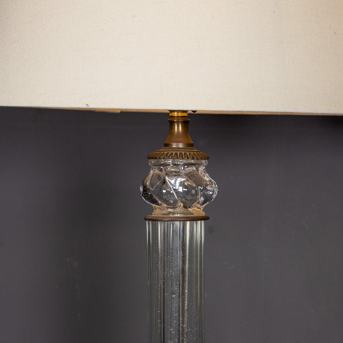 Vintage 20th Century French Pair of Column Crystal & Bronze Table Lamps c.1979 en vente 1