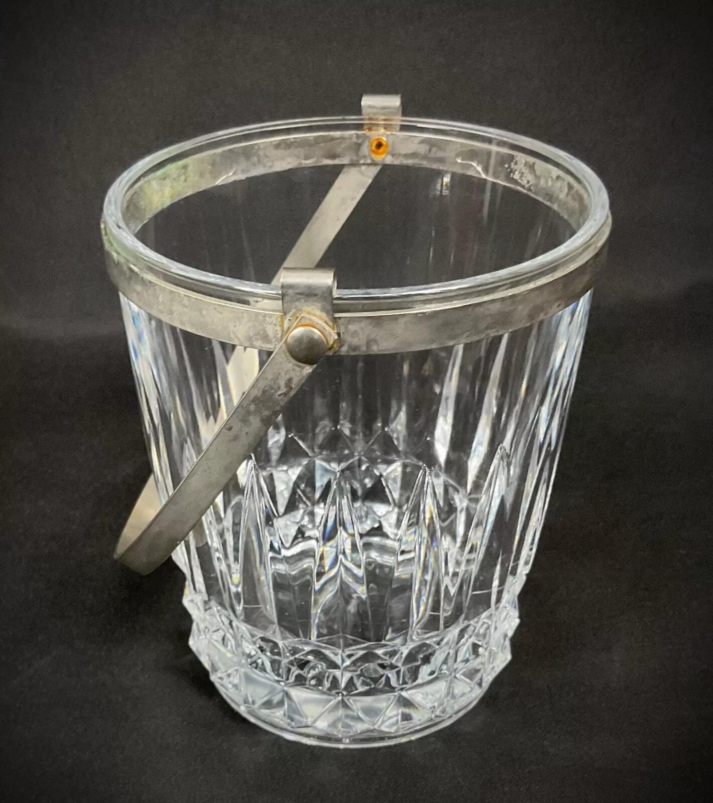 Secchiello per il ghiaccio in vetro vintage del XX secolo con design simmetrico - 2Y462 in vendita 2