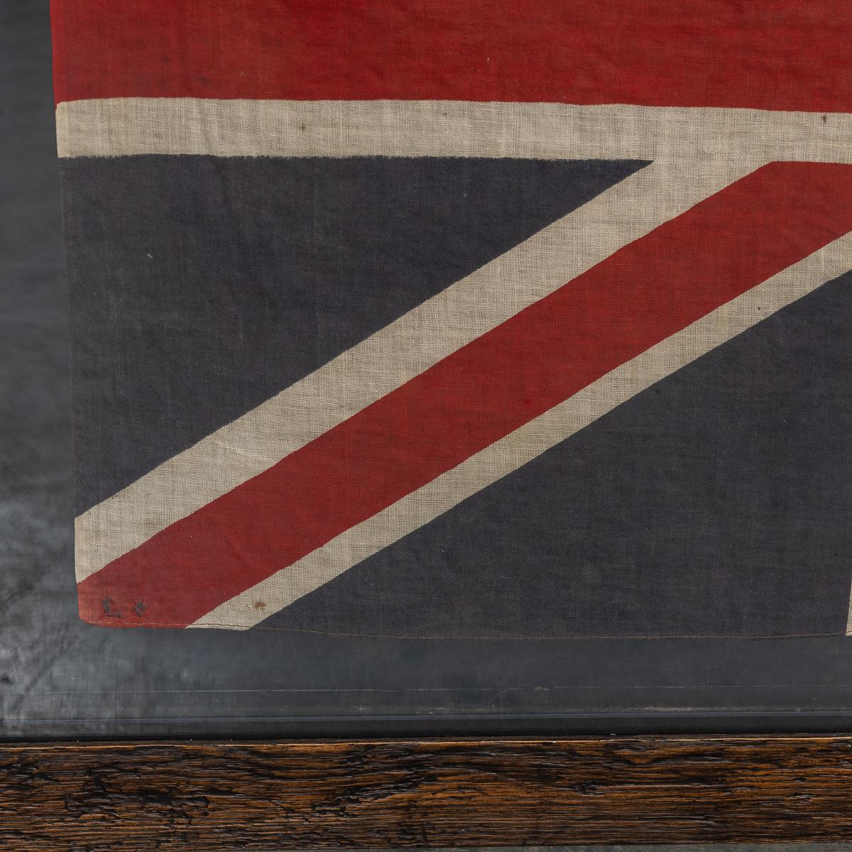 Vintage 20th Century Glass To Glass Framed Union Flag c.1940 For Sale 2
