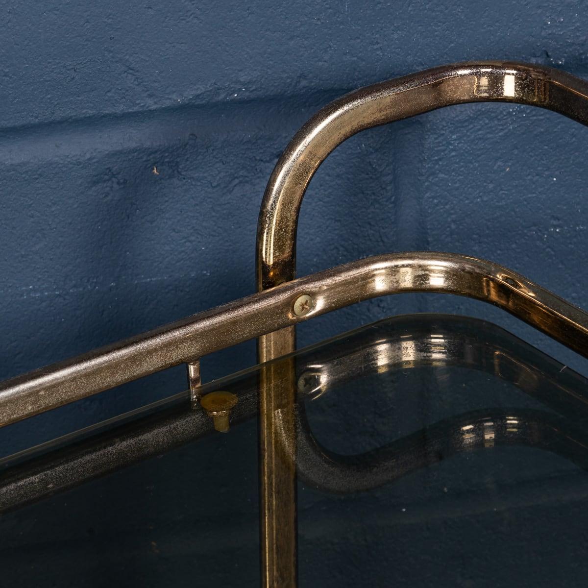 Carrello portabevande con cornice in ottone d'epoca del 20° secolo italiano, c.1980 in vendita 10