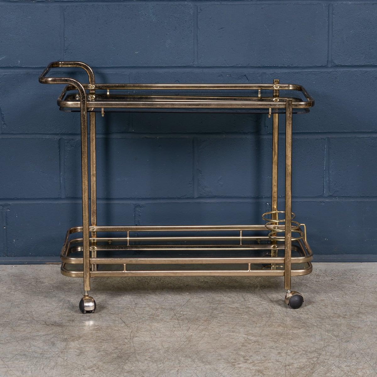 Ottone Carrello portabevande con cornice in ottone d'epoca del 20° secolo italiano, c.1980 in vendita