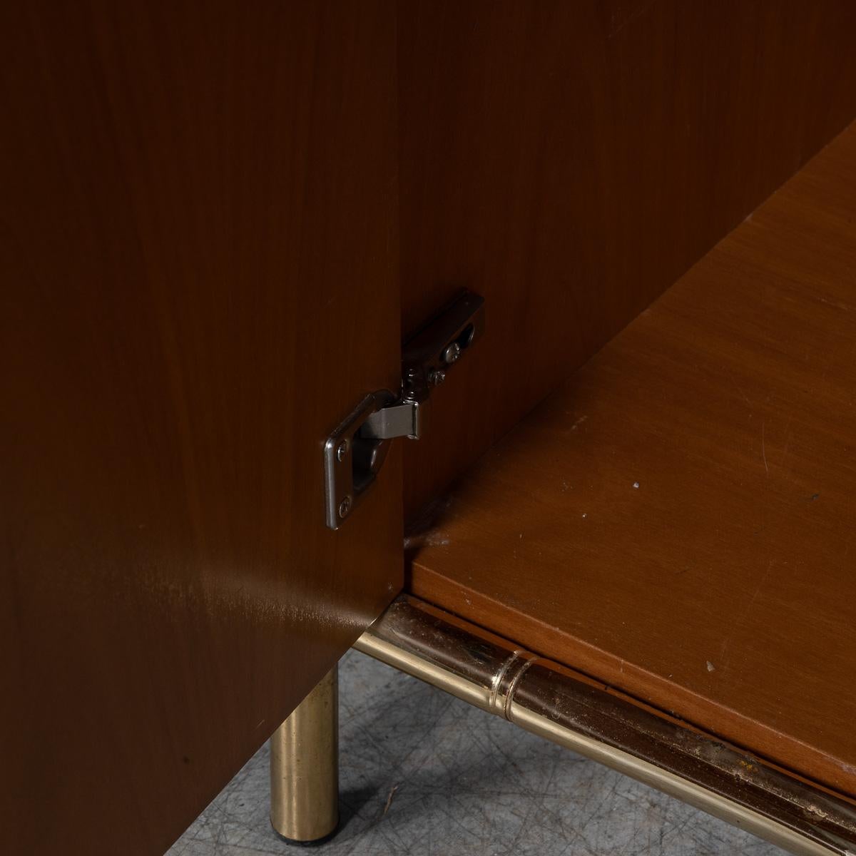 Armadio italiano del 20° secolo con cornice in ottone, in rattan e finto bambù, c.1980 in vendita 3