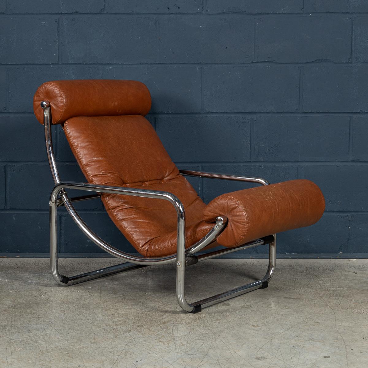 Cuir Vintage 20th Century Italian Brown Leather Recliner Armchair c.1980 en vente