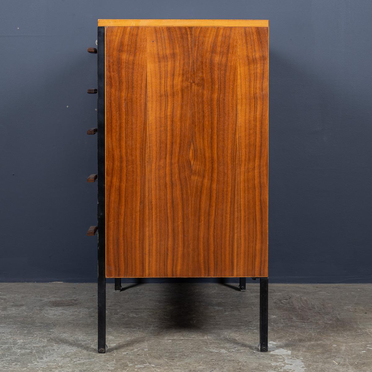 Commode italienne vintage du 20ème siècle par Ico Parisi pour Mim Roma c.1950 Bon état - En vente à Royal Tunbridge Wells, Kent