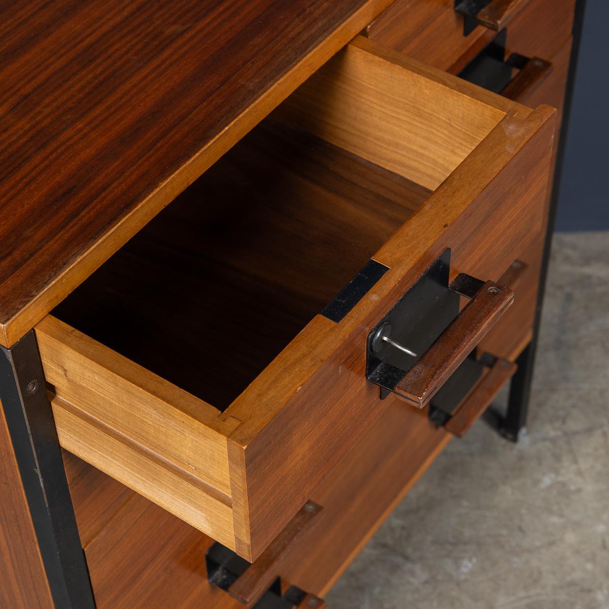 Commode italienne vintage du 20ème siècle par Ico Parisi pour Mim Roma c.1950 en vente 2