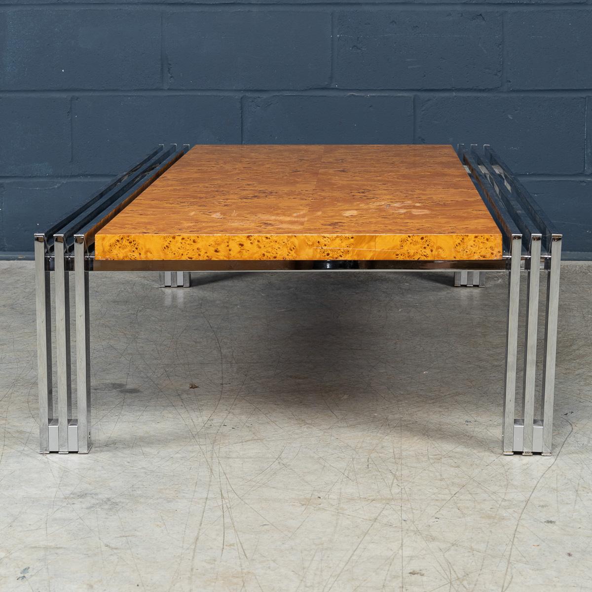 Italienischer Vintage-Couchtisch aus Chrom und Wurzelholz aus Nussbaumholz, 20. Jahrhundert, um 1980 (Europäisch) im Angebot