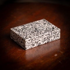 Caja de Piedra Bianco Castilla vintage del siglo XX de fabricación italiana c.1960