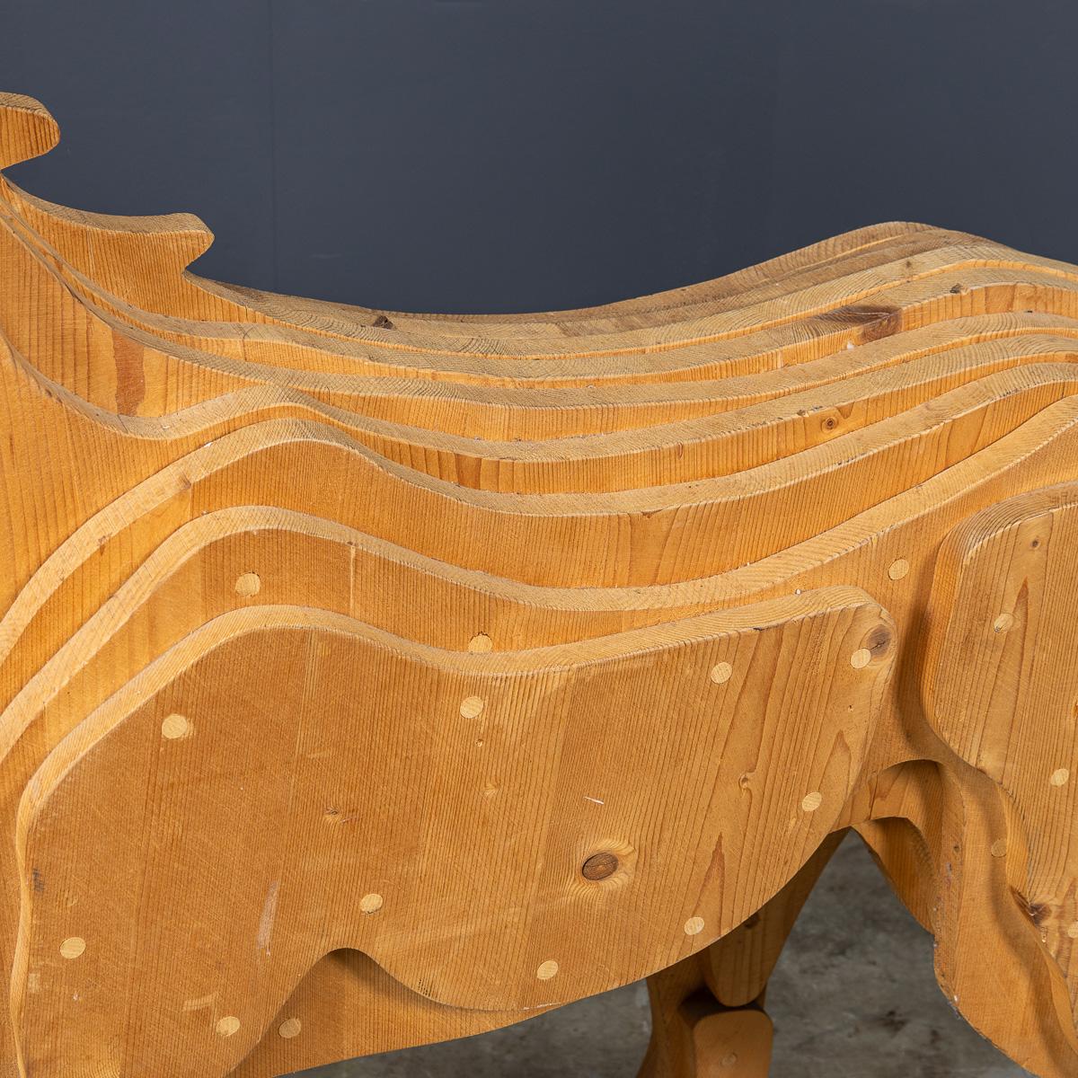 Sculpture italienne vintage du 20ème siècle en bois multicouches, c.1980 en vente 4