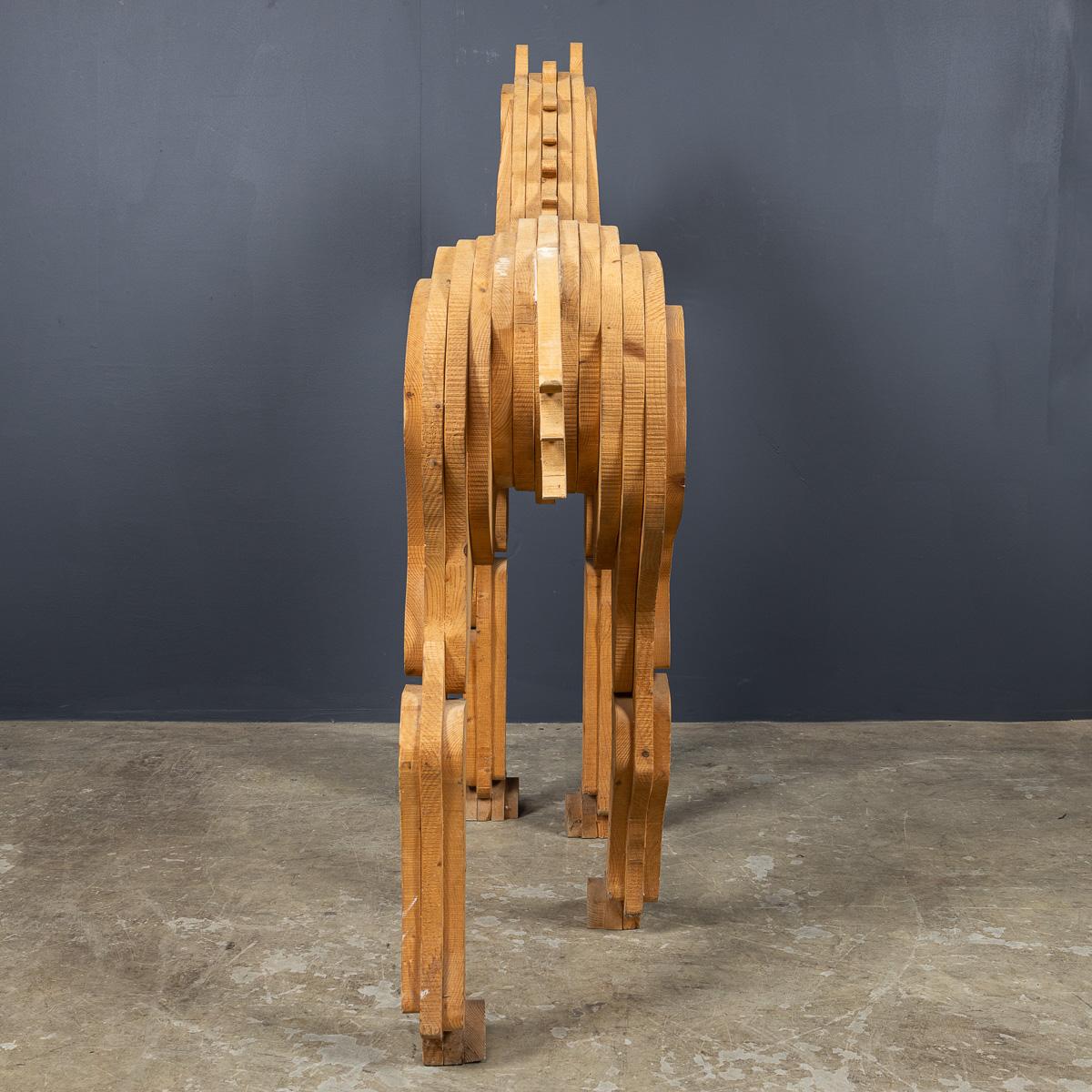 Sculpture italienne vintage du 20ème siècle en bois multicouches, c.1980 Bon état - En vente à Royal Tunbridge Wells, Kent