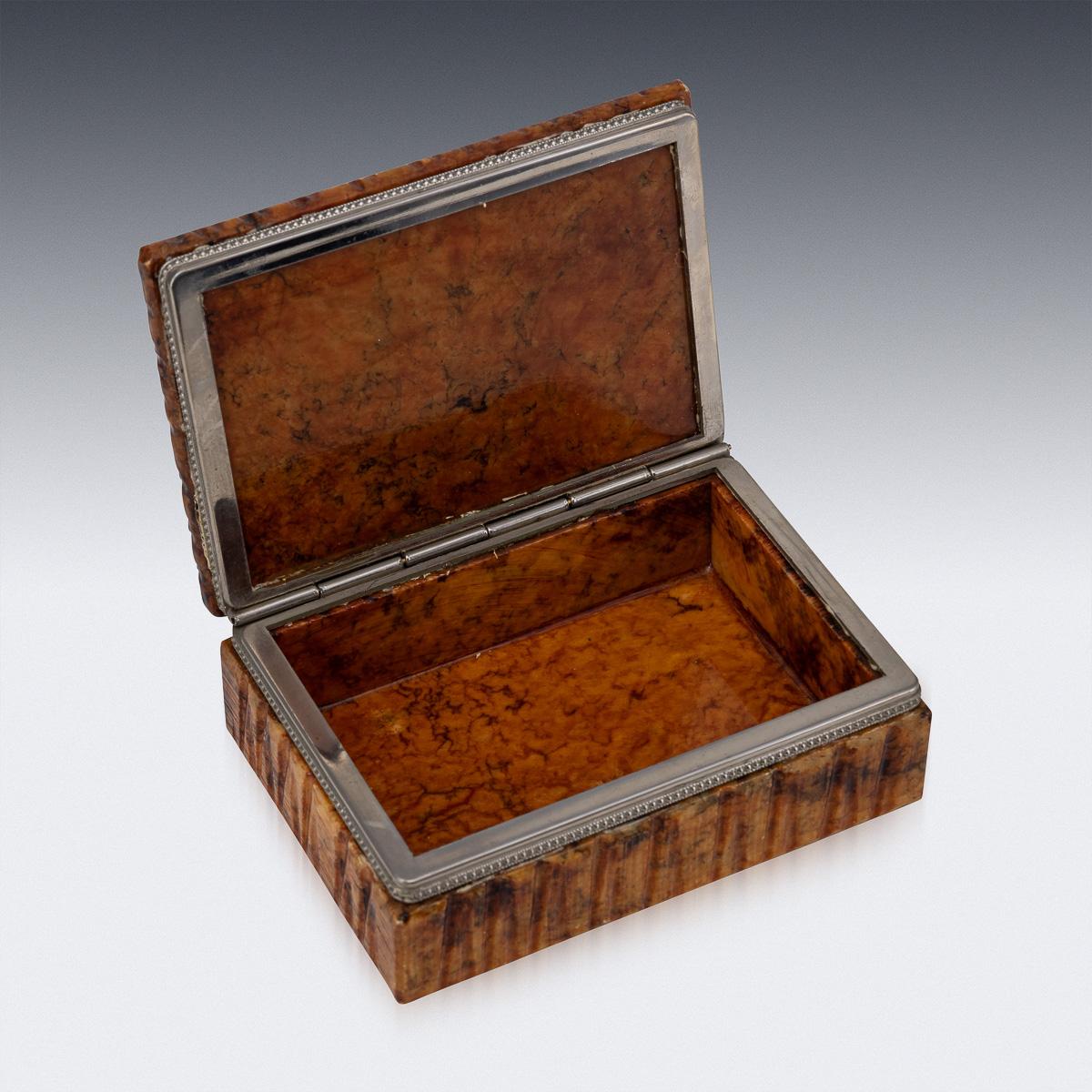 Métal Vintage 20th Century Italian Rosso Verona Marble Cigarette Box c.1960 en vente