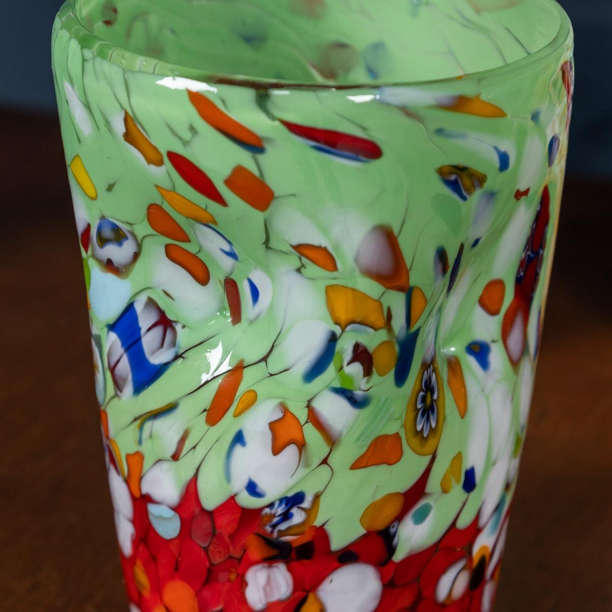 Ensemble italien du 20ème siècle de 8 verres à boire fabriqués à la main à Murano en vente 2
